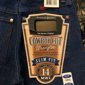 WOMEN'S WRANGLER COWBOY CUT SLIM FIT JEAN IN PREWASHED INDIGO